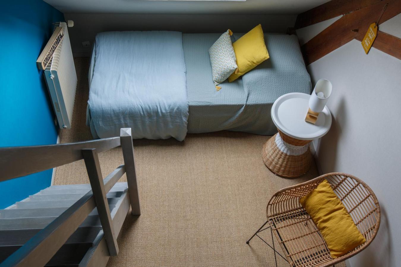 Le Clos Poulain Petits Gites De Charme Et Chambres D'Hotes Familiales Au Calme Proche Bayeux Et Des Plages Nonant Camera foto
